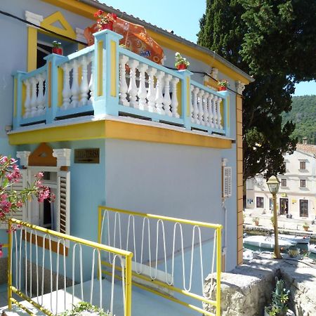 Villa Mozart Veli Lošinj Exterior foto
