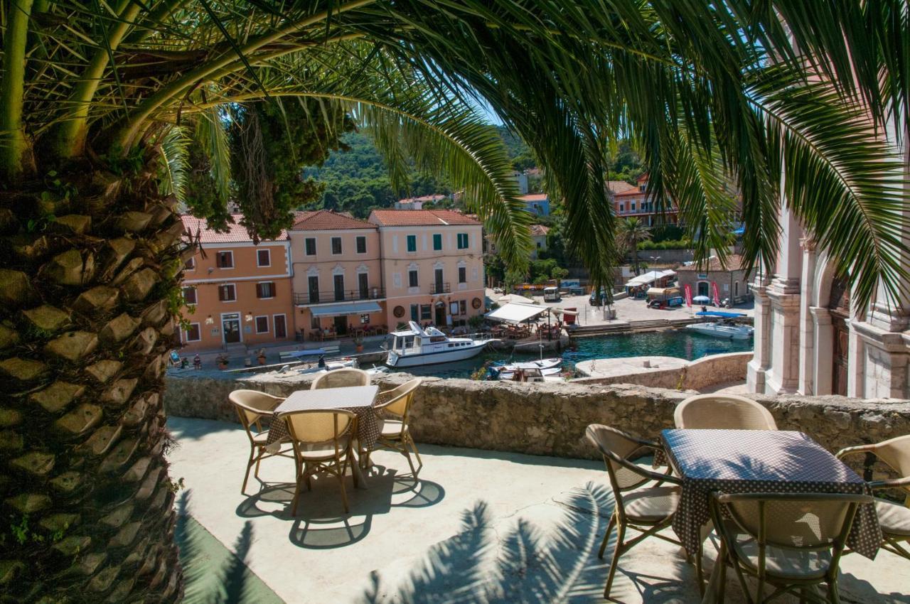 Villa Mozart Veli Lošinj Exterior foto